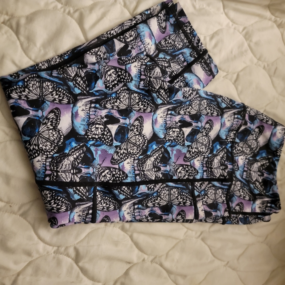 CVG Butterfly Skull Capris